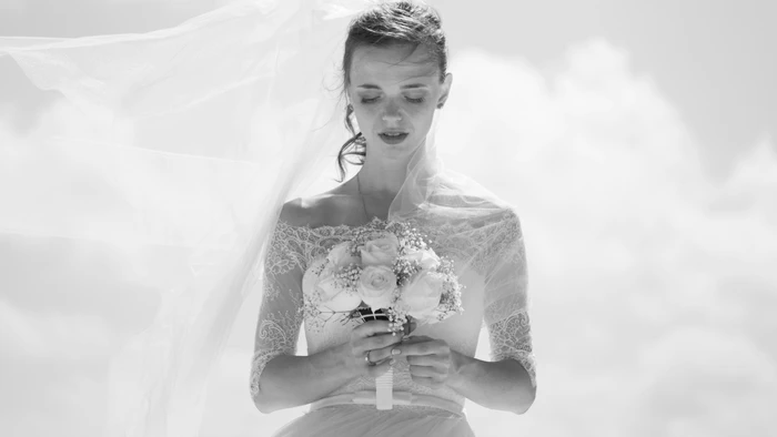 Brides Reveal Their Biggest Dress Regrets, Here’s How to Avoid Them